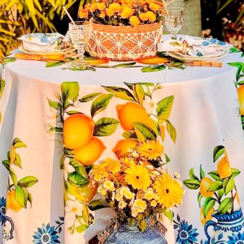 MANTEL DE TELA PARA 8 PERSONAS CASCANUECES