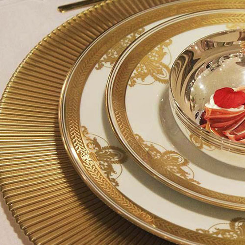 PLATO DE FONDO GOLD MIRROR