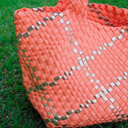 CARTERA TEJIDA MEDIANA WOVEN